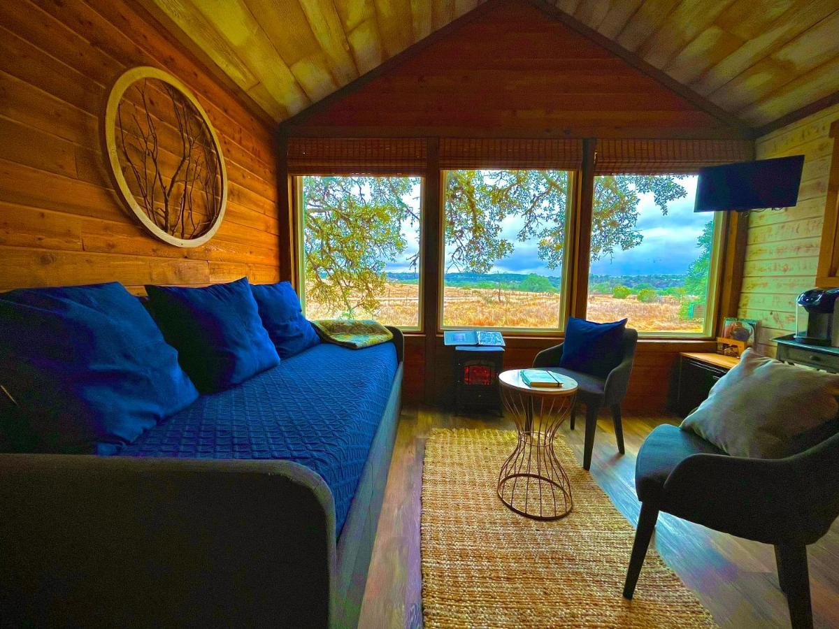 The Alexander At Creek Road Hotel Dripping Springs Bagian luar foto