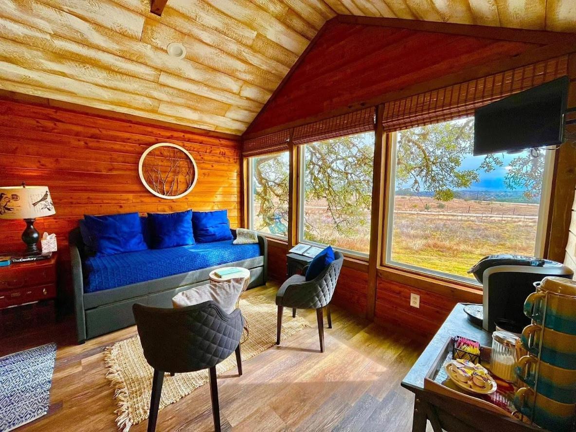 The Alexander At Creek Road Hotel Dripping Springs Bagian luar foto