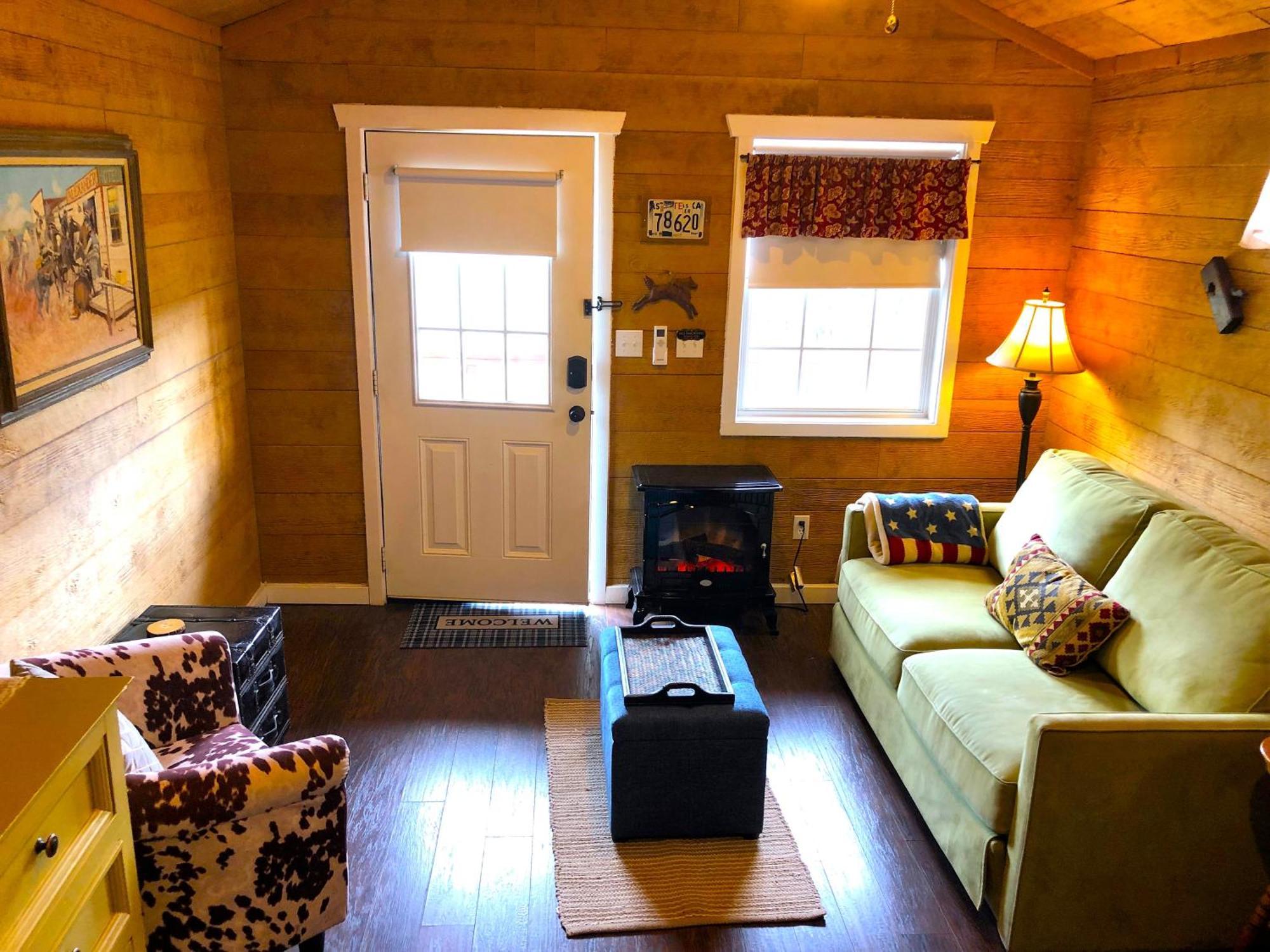 The Alexander At Creek Road Hotel Dripping Springs Bagian luar foto