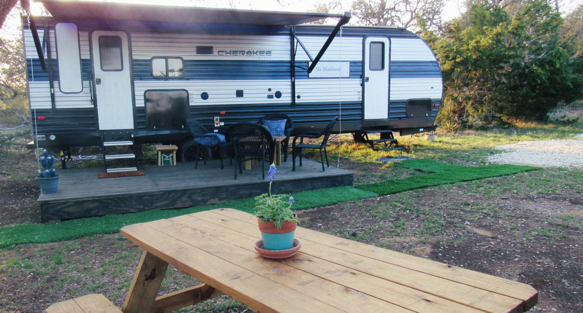 The Alexander At Creek Road Hotel Dripping Springs Bagian luar foto