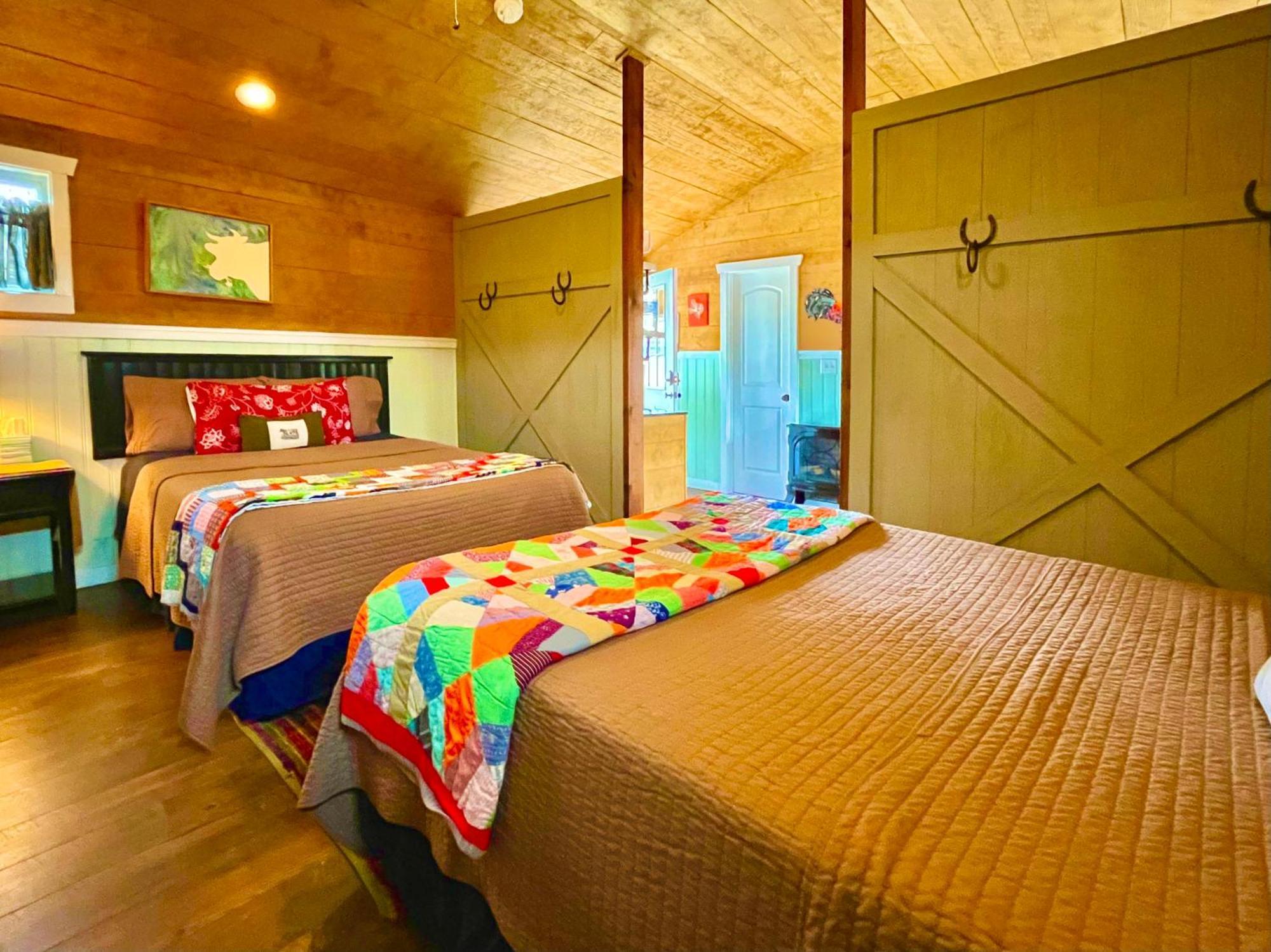 The Alexander At Creek Road Hotel Dripping Springs Bagian luar foto