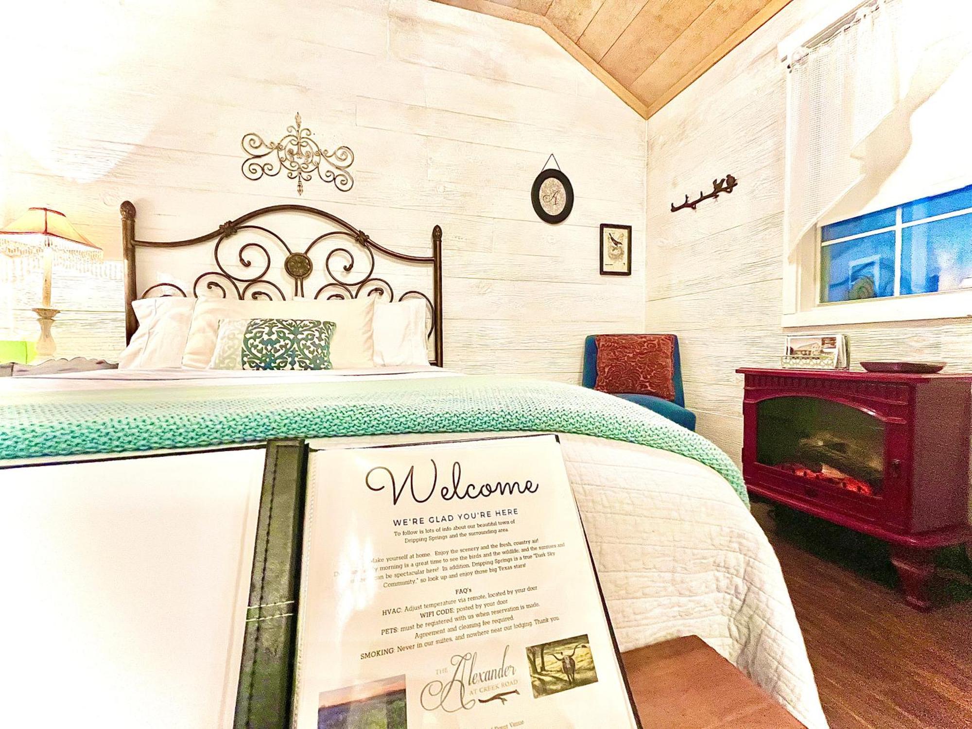 The Alexander At Creek Road Hotel Dripping Springs Bagian luar foto