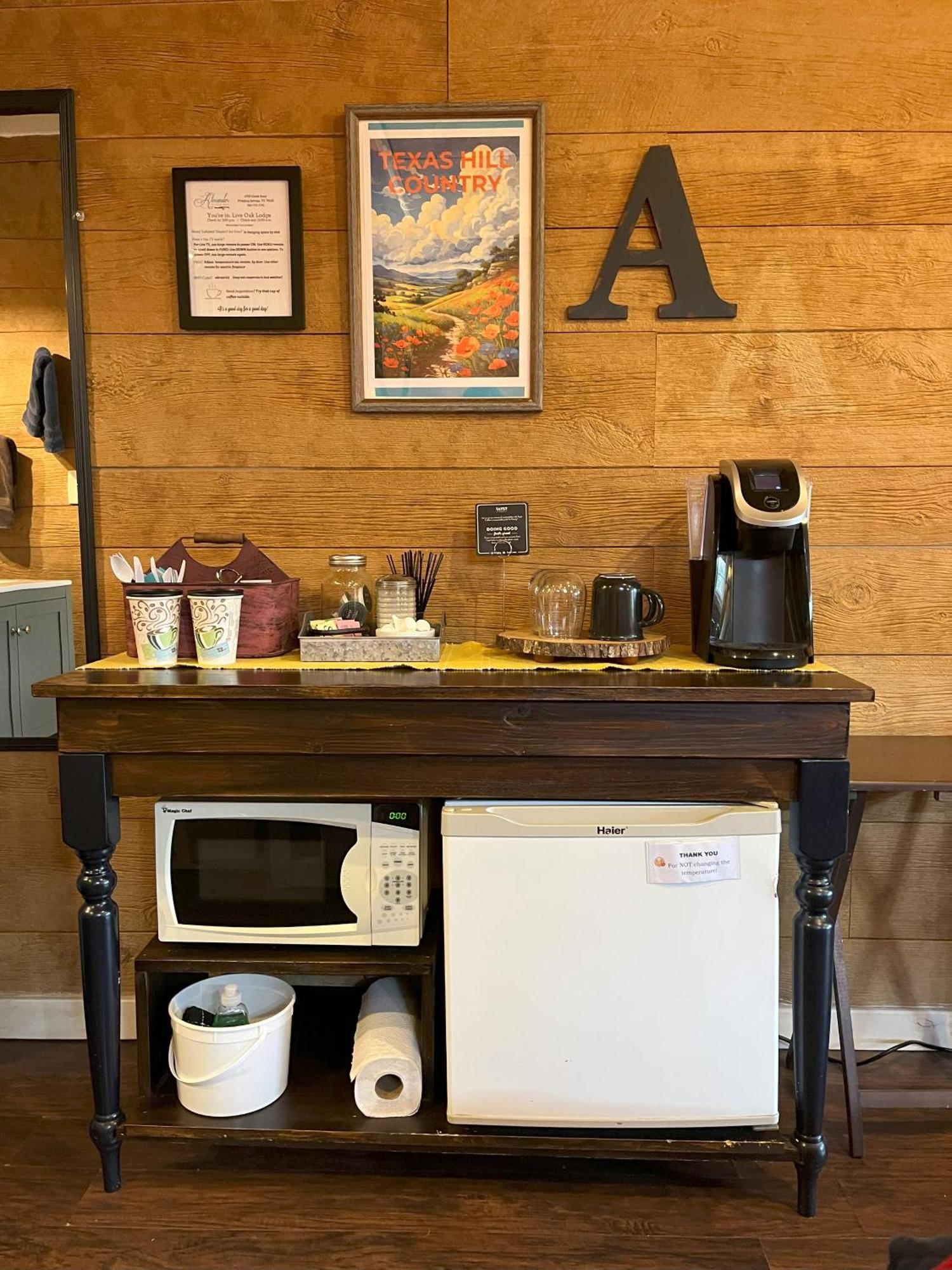 The Alexander At Creek Road Hotel Dripping Springs Bagian luar foto